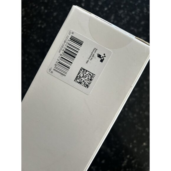 New Comfycubs 6 White Muslin Burp Cloths  Cotton 20x10 Inches - Picture 4 of 4